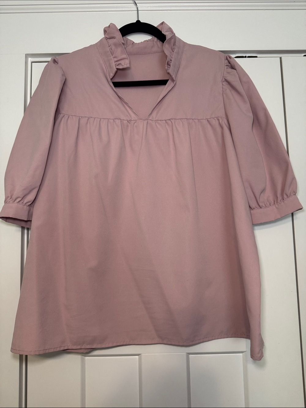 SHEIN Ruffled V-Neck Puff Sleeve Blouse in Mauve